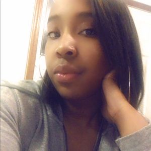 Meet your Posher, Destiny